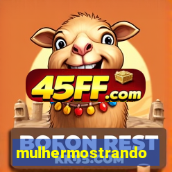 mulhermostrandoopeito